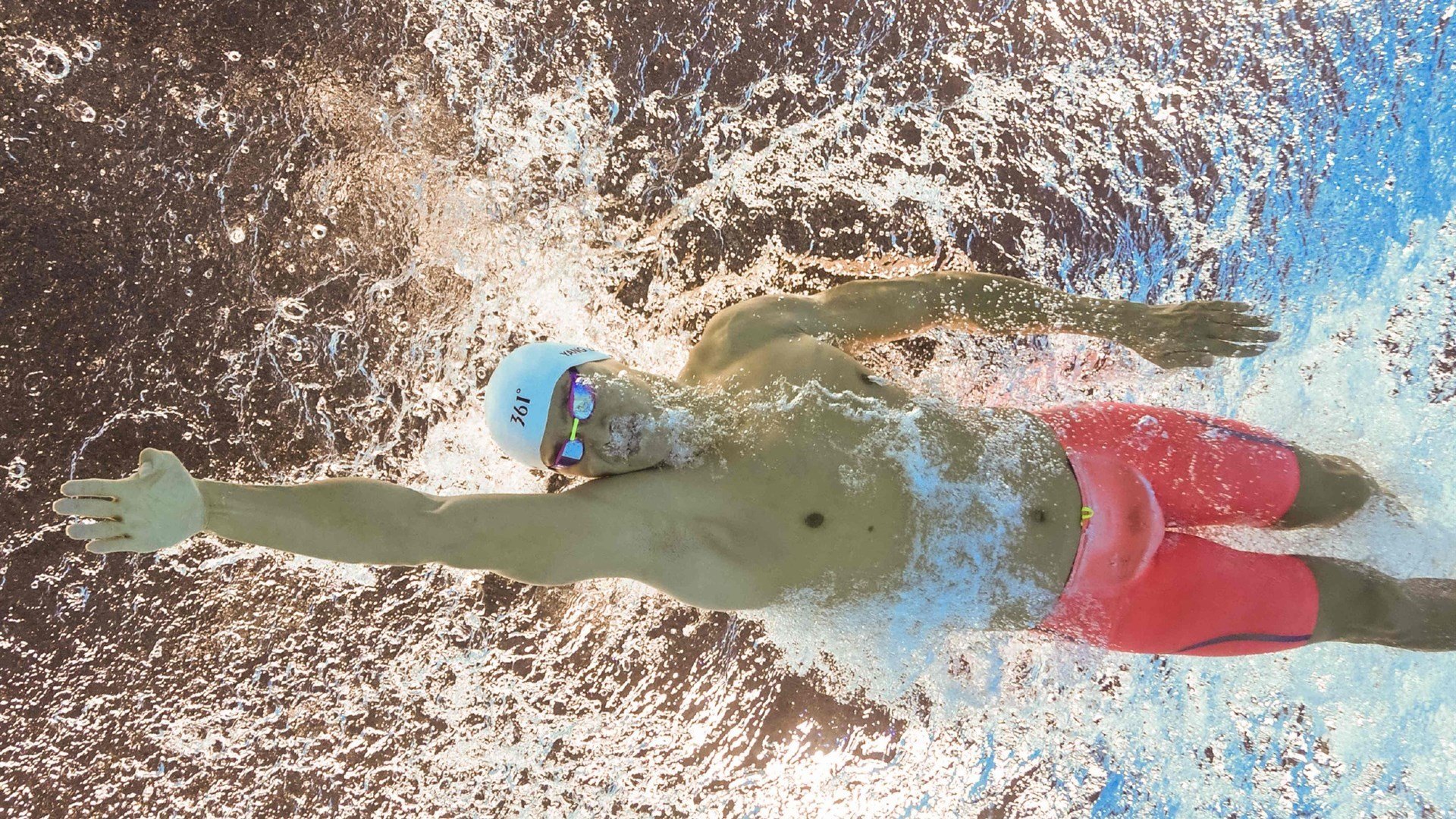 Jiuyou-塔特快速突破与出色的防守反击，为袋鼠队创造无数进攻机会，塔特是什么意思